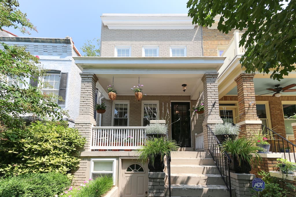 stunning 4br capitol hill row house