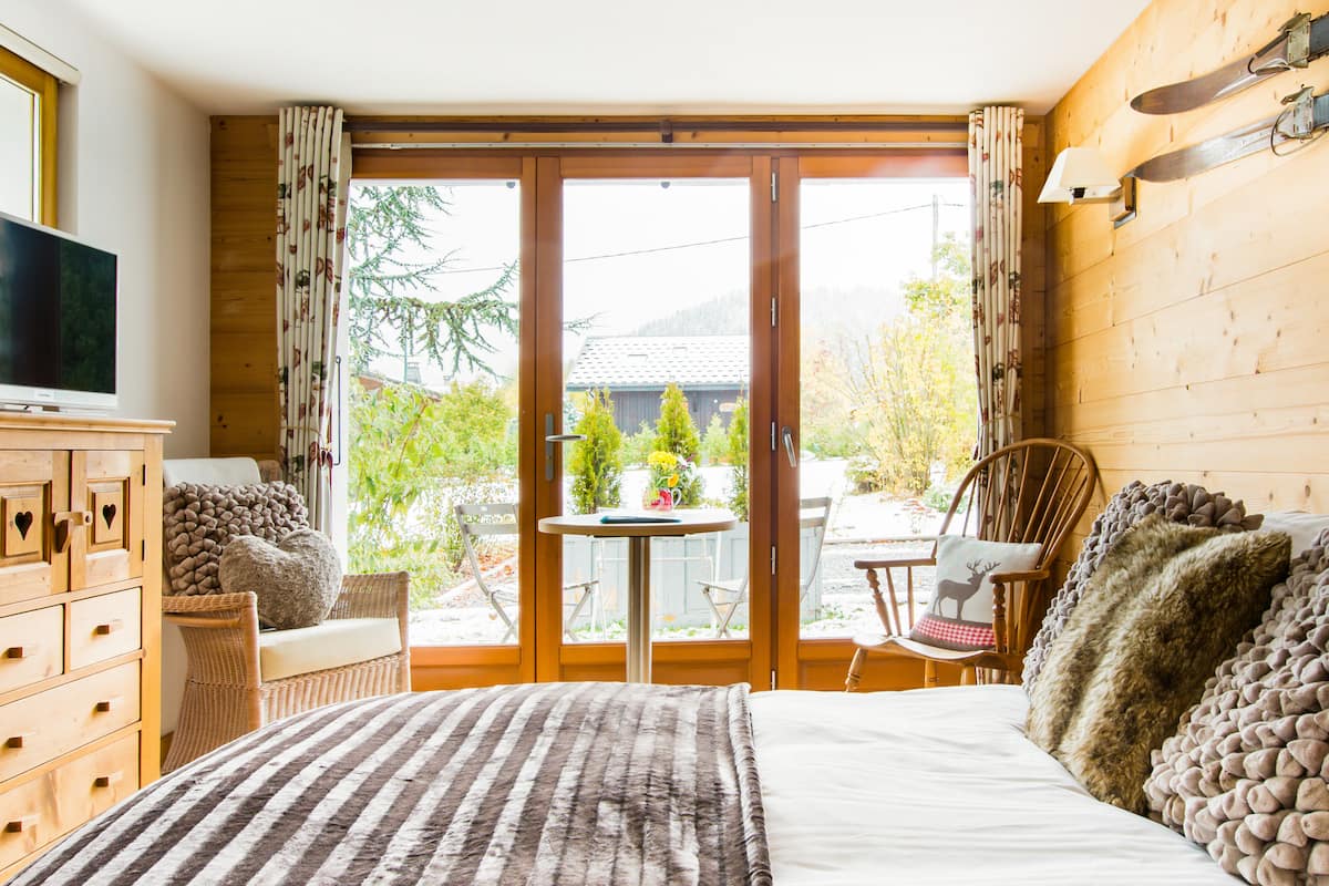 Explore Alpine Nature from a Relaxing and Romantic Suite