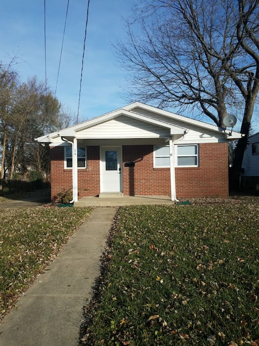 newly remolded home with all the amenities!