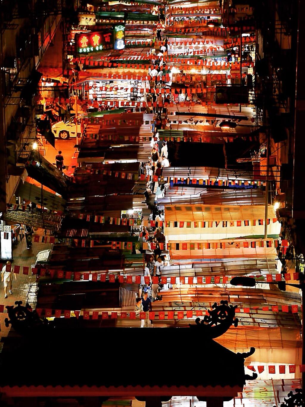 庙街不仅蕴含最道地的香港情怀 还有无敌夜景 Kowloon旅游攻略 尽在airbnb爱彼迎 庙街不仅蕴含最道地的香港情怀 还有无敌夜景 Kowloon旅游攻略 尽在airbnb爱彼迎