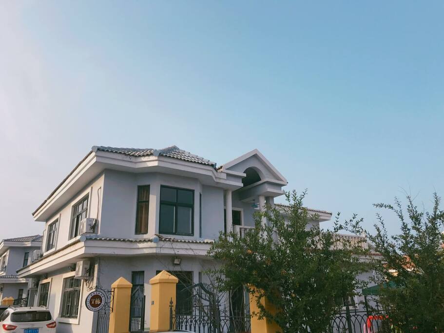 青岛崂山区海边独栋轰趴别墅 海景 聚会 度假 ktv 烧烤台球 麻将 体感