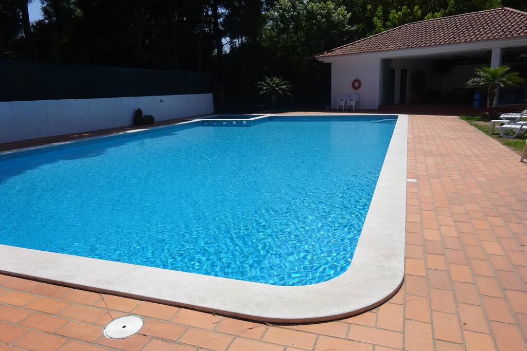 house near porto and the beach, with swimming pool